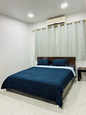 Deluxe Villa, Garden View | Premium bedding, desk, laptop workspace, free WiFi