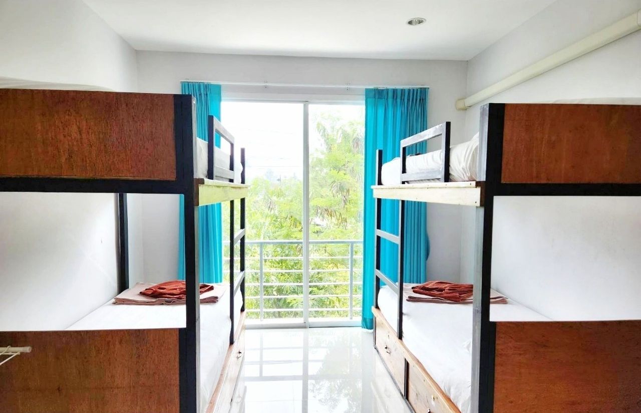 Shared Dormitory | WiFi (free)
