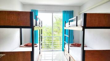 Shared Dormitory | WiFi (free)