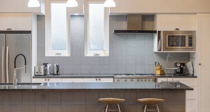 The Old Church, a charming 3-bedroom house with AC in Rylstone