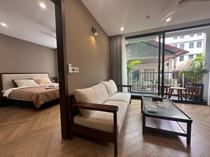 Deluxe Apartment, 1 Bedroom, Balcony, City View