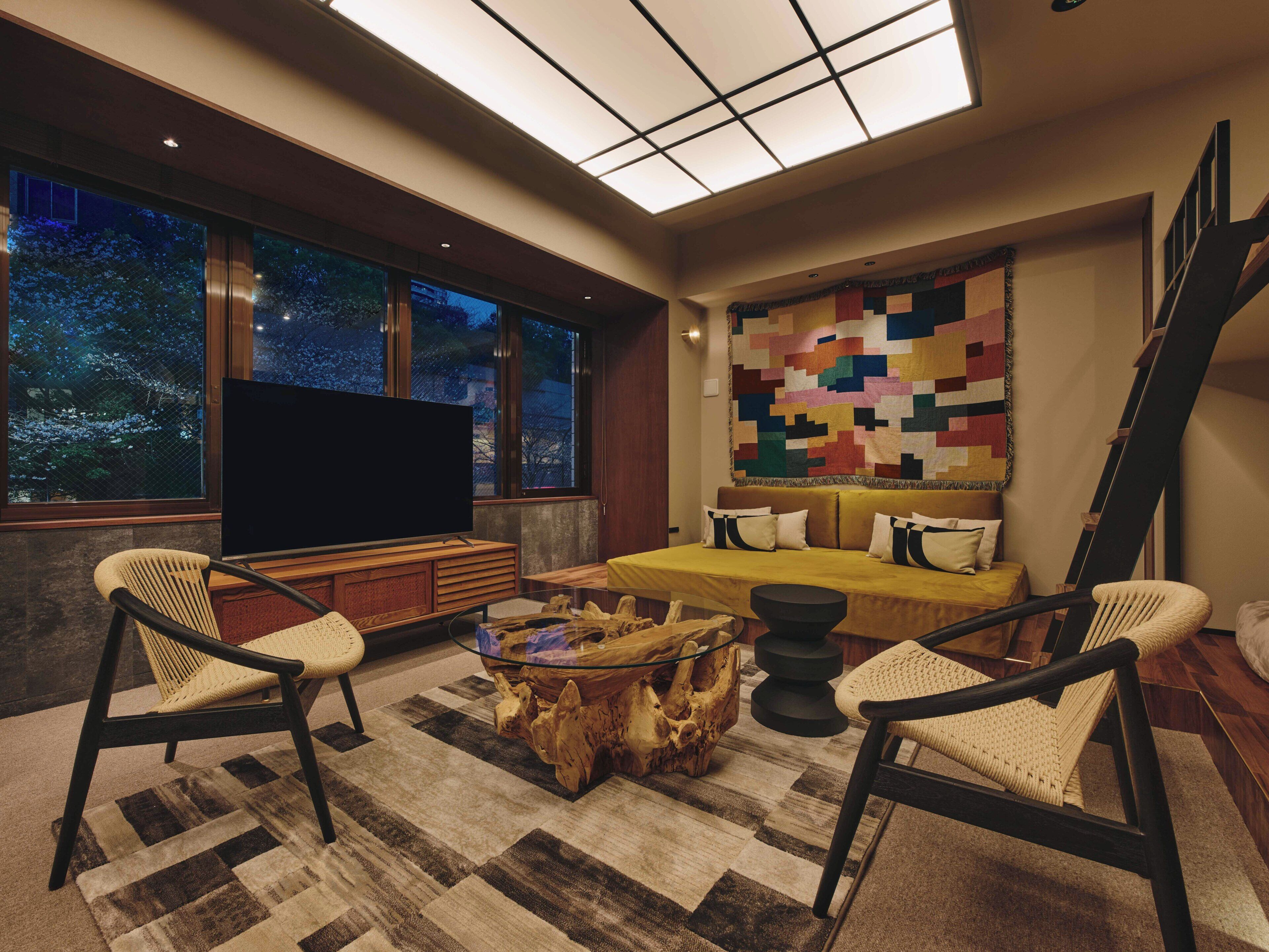 Superior Suite | Living area
