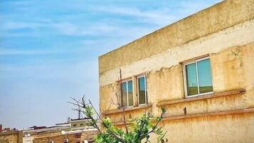 Enceinte de lâhĂ©bergement