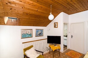 Apartment | Private kitchen - Villa Hortenzia - Three-bedroom Apartment With Terrace and Sea View (Dubrovnik)