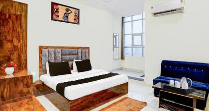 Townhouse Narholi Bridge Mathura
