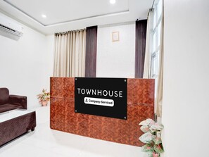 House | Reception - Townhouse Narholi Bridge Mathura (Mathura)