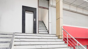 House | Reception - Townhouse Narholi Bridge Mathura (Mathura)