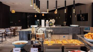 Free daily buffet breakfast