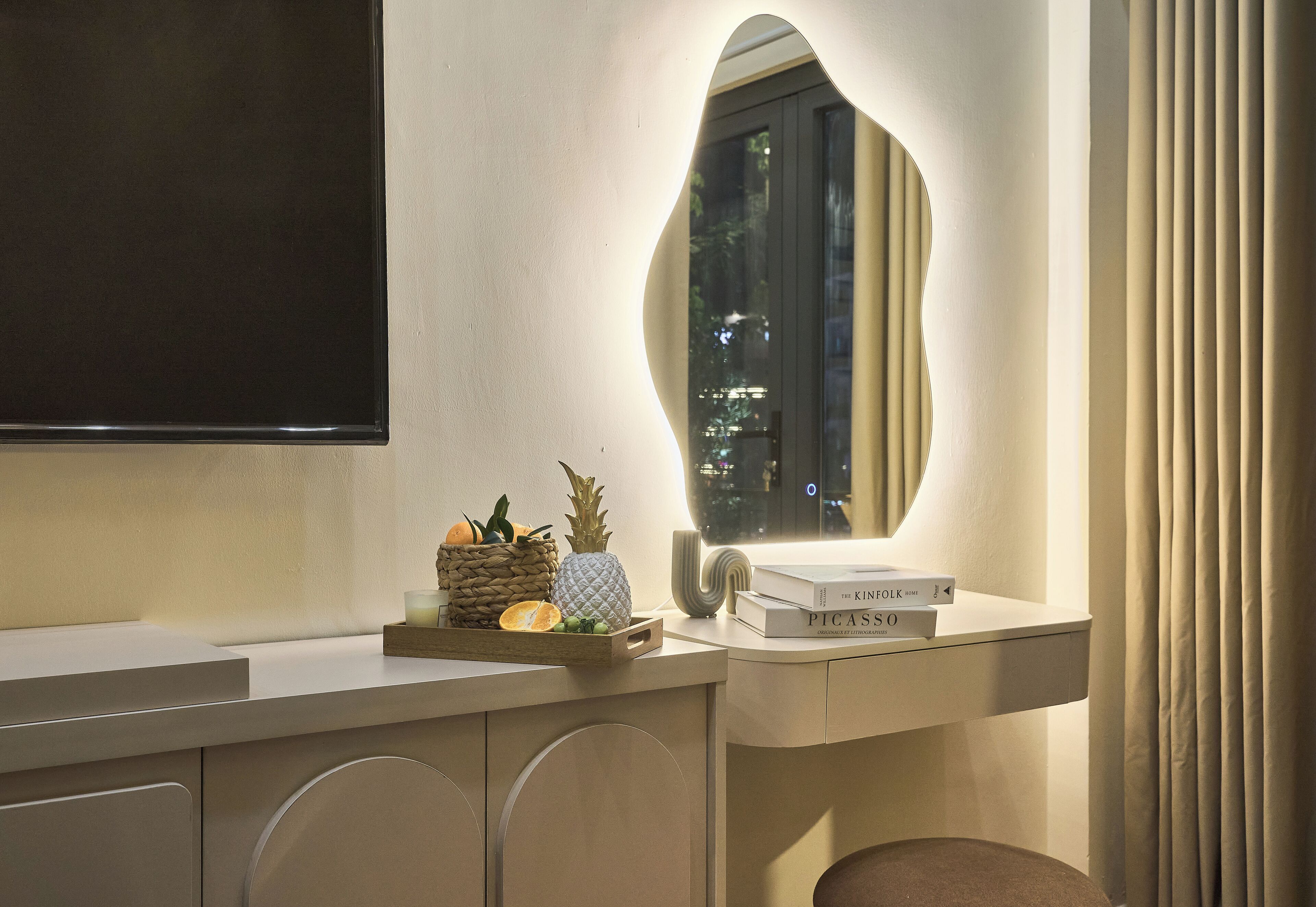 Familierom, byutsikt | Wi-fi (inkludert)