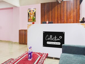 House | Reception - Chandan Nagar Kharadi INN (Pune)
