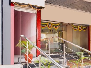 House | Reception - Chandan Nagar Kharadi INN (Pune)