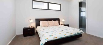 Modern 4BR townhouse best for family and couples