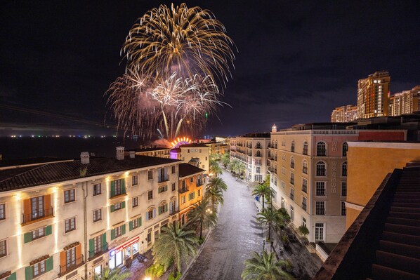 المنشأة من الخارج