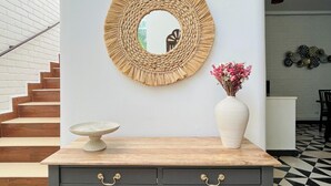 Interior - B Shore by evaddo stays (Vagator)