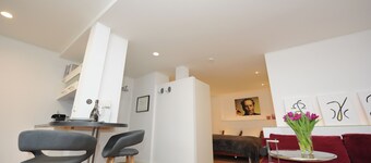 Old town apartment, wonderful and in the middle of it all