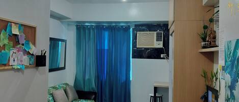 1 dormitorio, tabla de planchar con plancha, Internet y ropa de cama