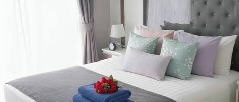 Iron/ironing board, internet, bed sheets, wheelchair access