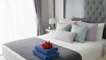 Een strijkplank/strijkijzer, internet, beddengoed, rolstoeltoegankelijk