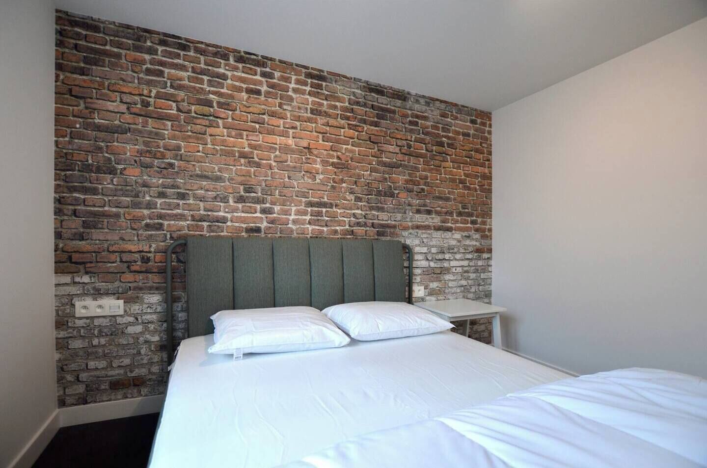 2 bedrooms, in-room safe, travel crib, free WiFi