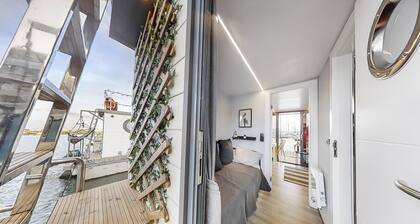 The Homeboat Company