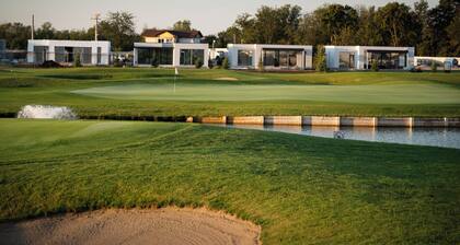 National Golf & Country Club