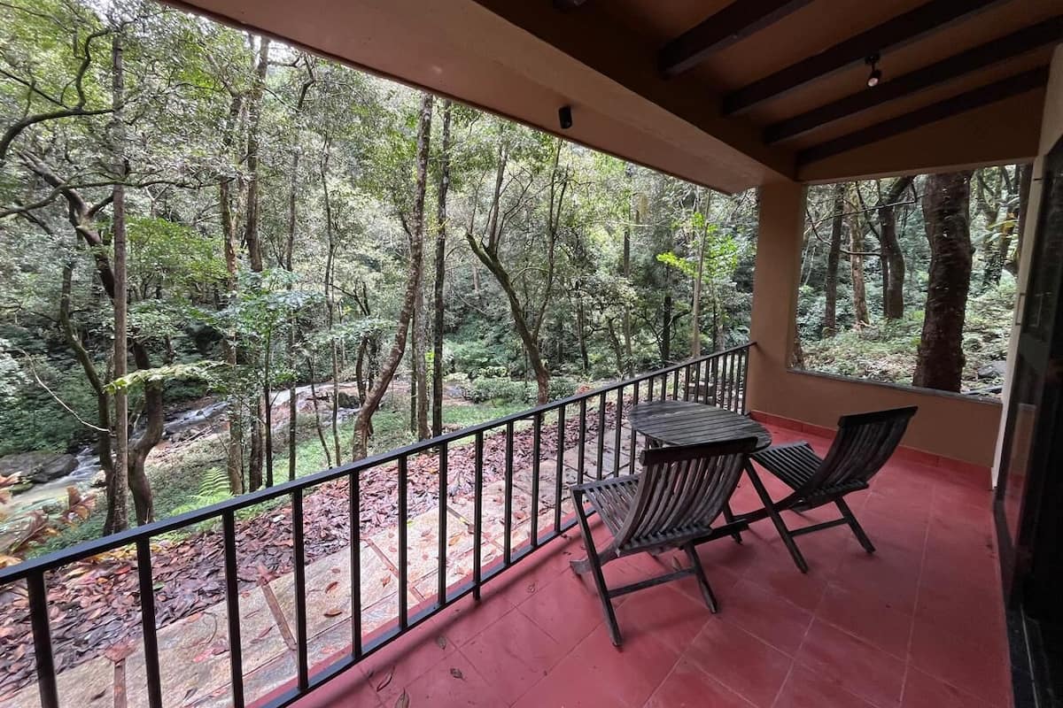 Coffres-forts dans les chambres, bureau