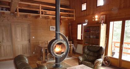 6/8-person south-facing cheznico chalet at Chalet Reynard