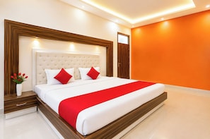 Kamar Double Deluks, AC | Seprai antialergi, meja kerja, kedap suara, dan Wi-Fi gratis