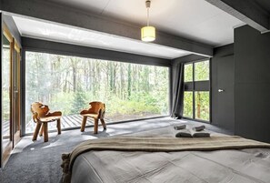 4 Schlafzimmer, Bügeleisen/Bügelbrett, Reisekinderbett, WLAN