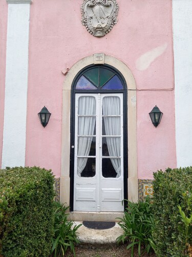 Charming farmhouse for rent