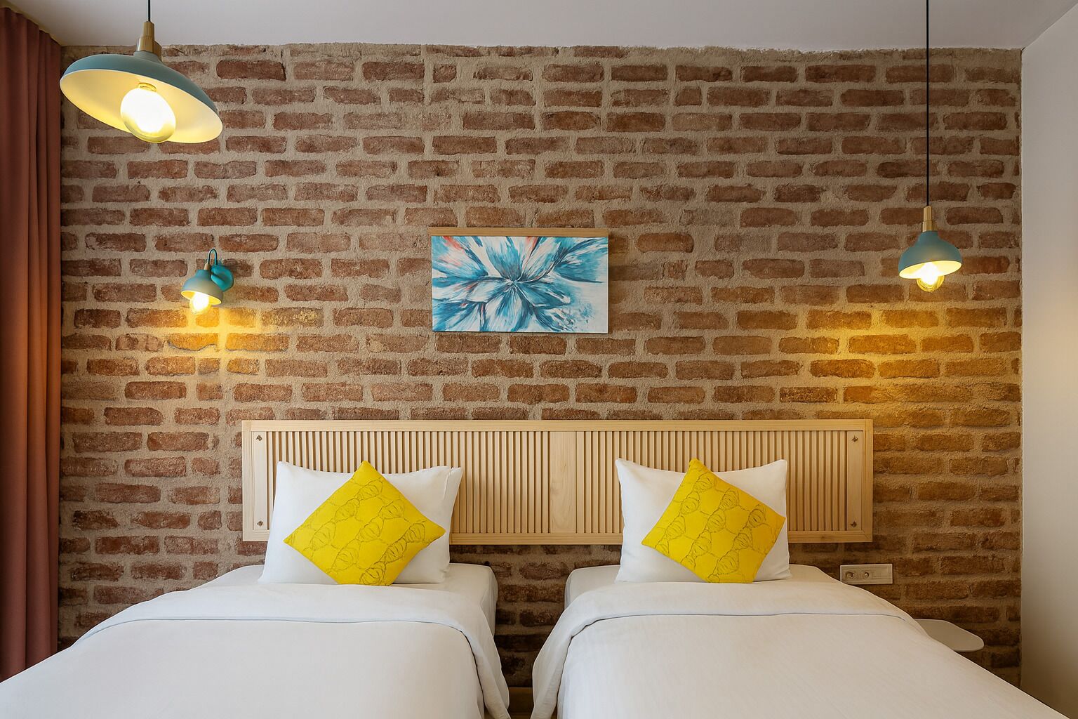 Familiesuite | Minibar, safe på rommet, individuelt dekorert og individuelt innredet