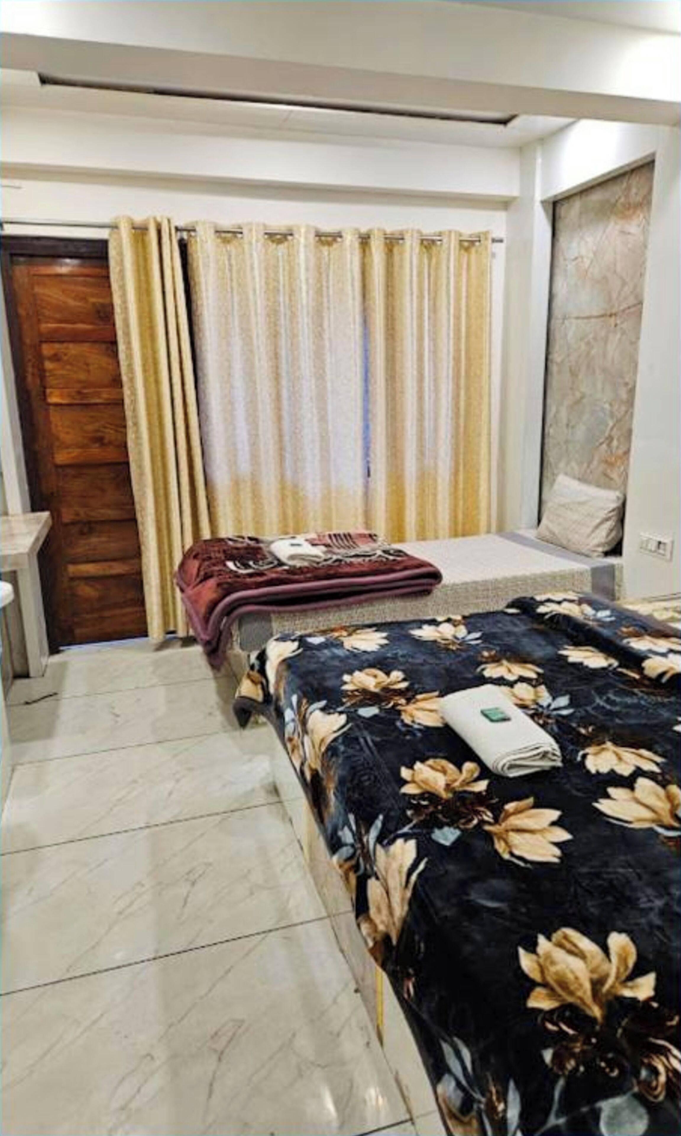 Hypo-allergenic bedding, desk, soundproofing, bed sheets