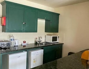 Apartment, Seeblick | Eigene Küche | Hochstuhl