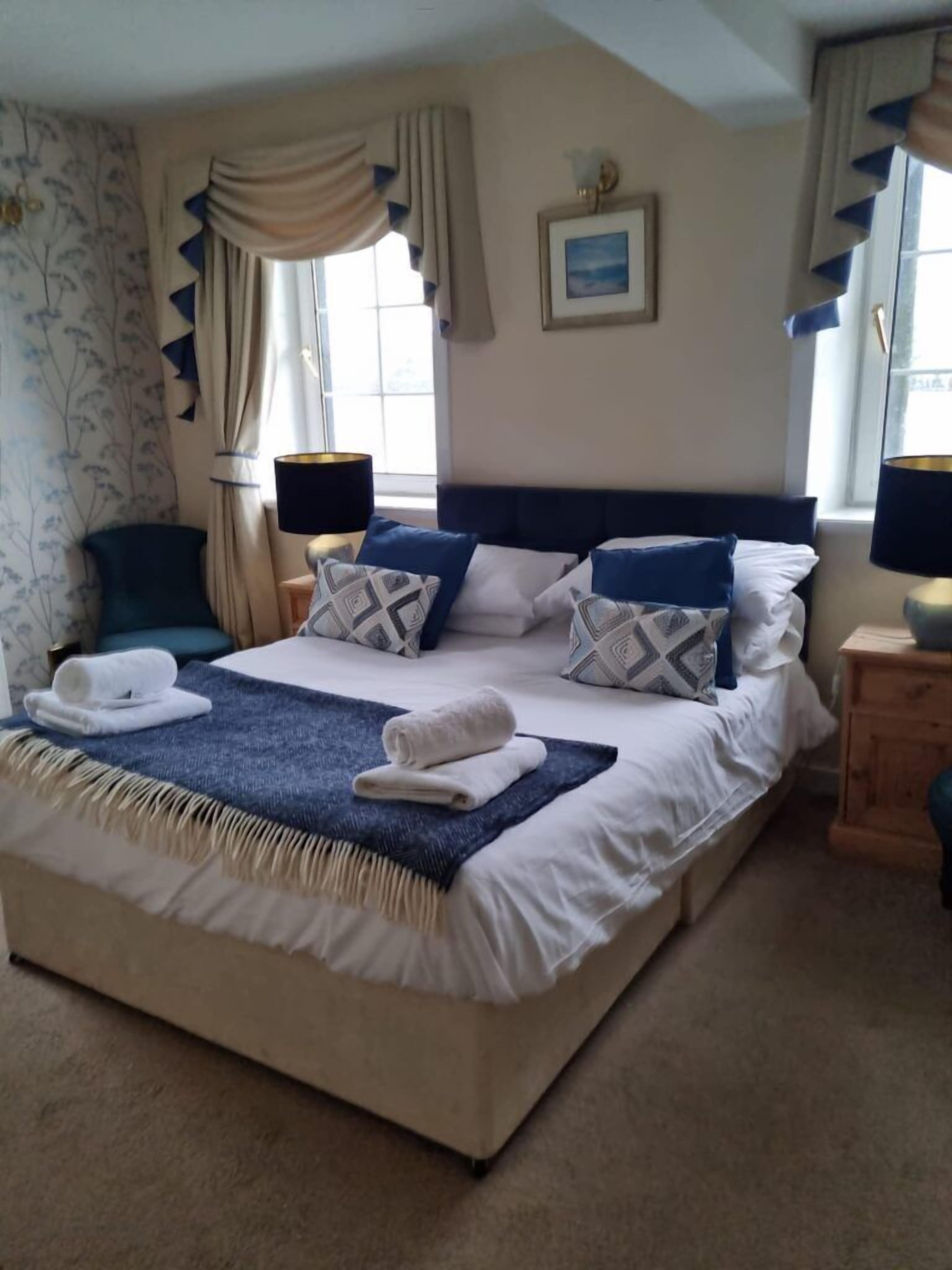 Basic Double Room | Iron/ironing board, free WiFi, bed sheets