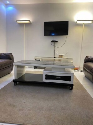 Living area - Furnished apartment in Tambacounda (Tambacounda)