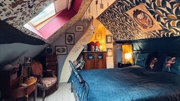 FamiljelÀgenhet - uteplats - utsikt mot innergÄrden | Ljudisolering, strykjÀrn/strykbrÀda och gratis wi-fi