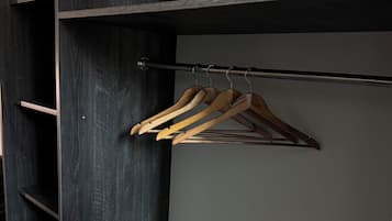 Apartment, 1 Bedroom, Balcony | Interior