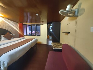 مكتب وواي فاي مجانًا