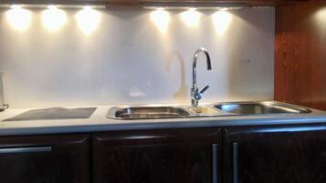 Microwave, oven, dishwasher