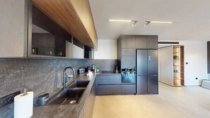 Fridge, microwave, oven, stovetop