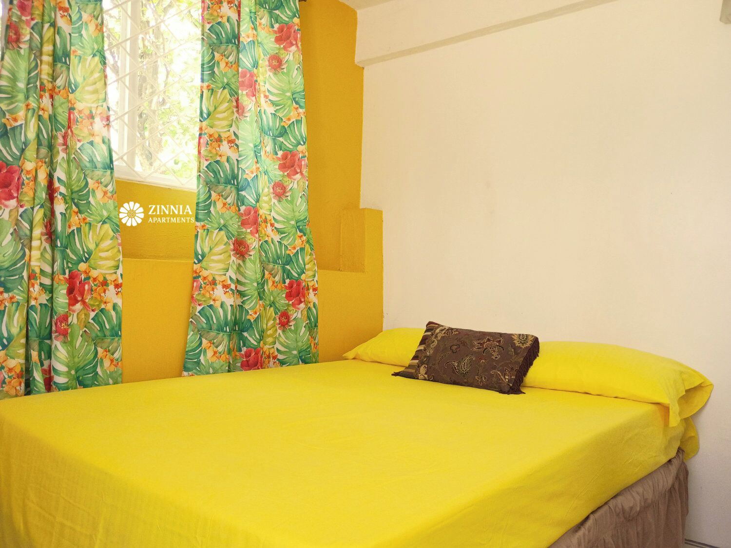 2 室のベッドルーム、アイロン / アイロン台、WiFi、ベッドシーツ