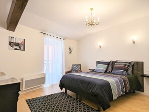 Wi-Fi gratuit, draps fournis