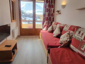 TV - Cozy apartment for 5 with WIFI in Plagne Soleil (Plagne Soleil)