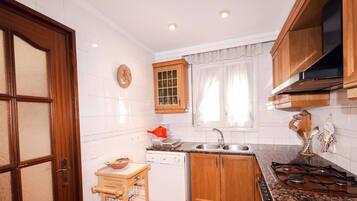 Frigorífic, microones, forn i rentaplats