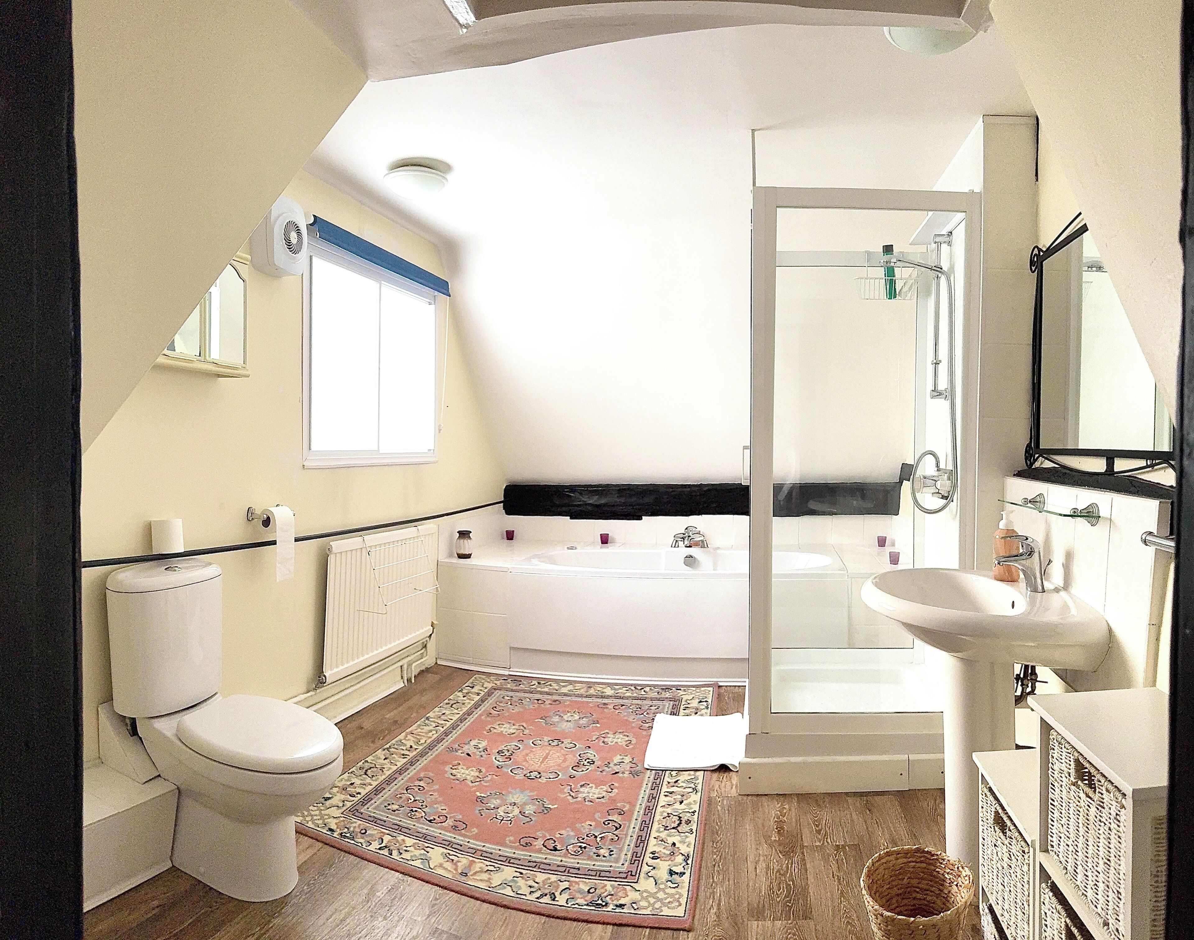 Bidet, towels, soap, toilet paper