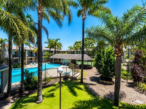 Josh's Sea Breeze | Beach Walk, Pool & Marina