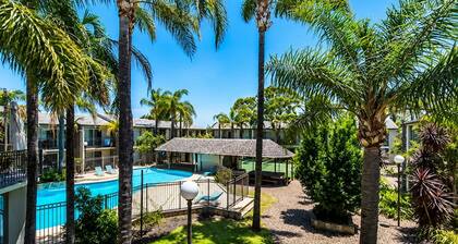 Josh's Sea Breeze | Beach Walk, Pool & Marina