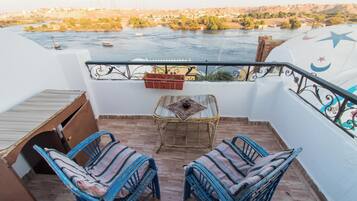 Deluxe-dupleks - udsigt til flod | Terrasse/gårdhave