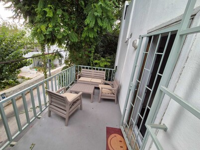 Charming 2-bedroom Duplex apartment in lovely Bodrum with AC