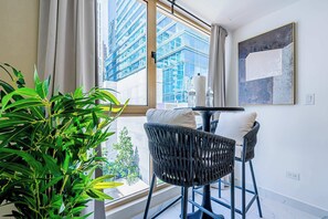 Apartment | 1 bedroom, Internet - w Contemporary 1BR in Vibrant Obarrio (Panama City)